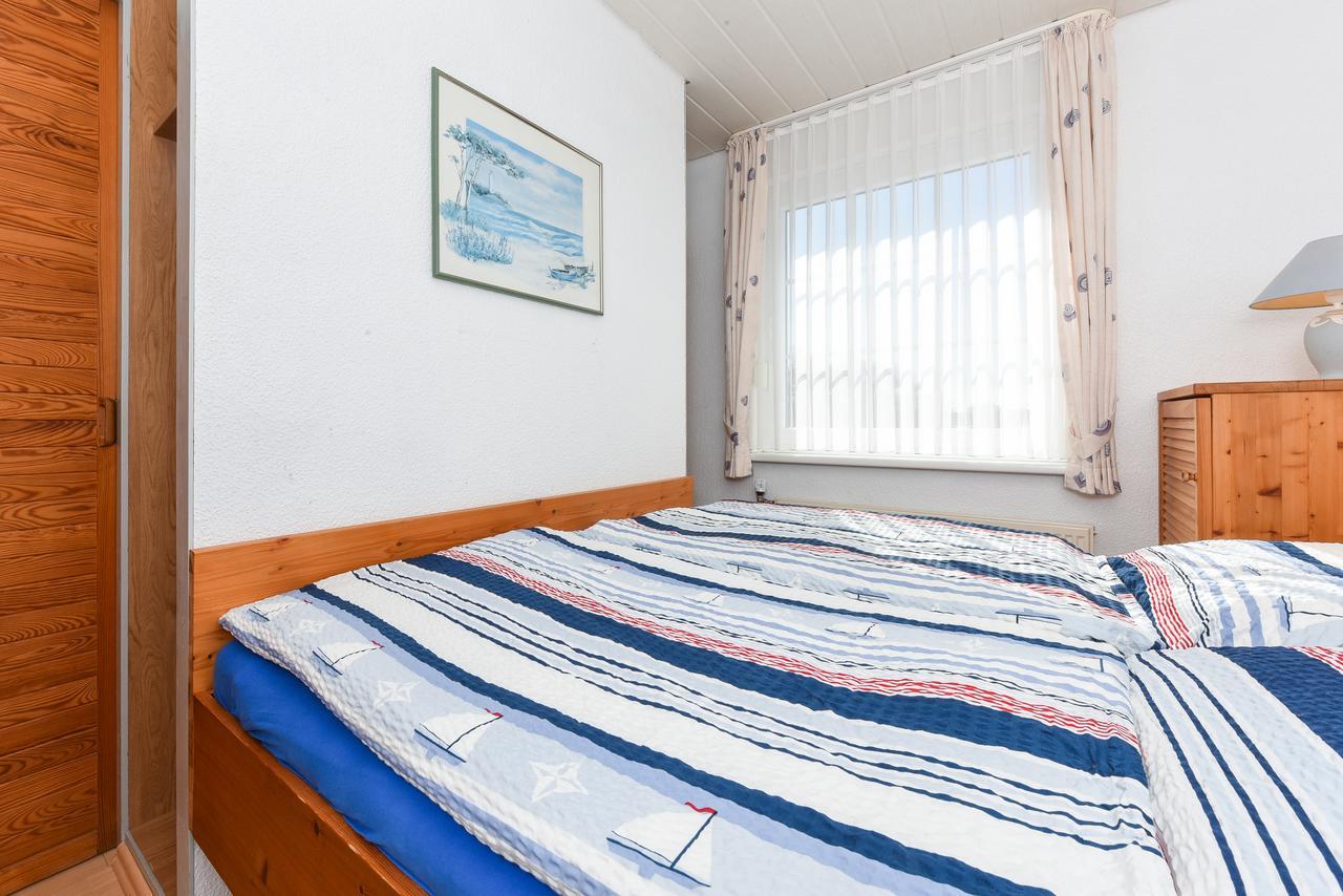 Spittdiek Apartment *